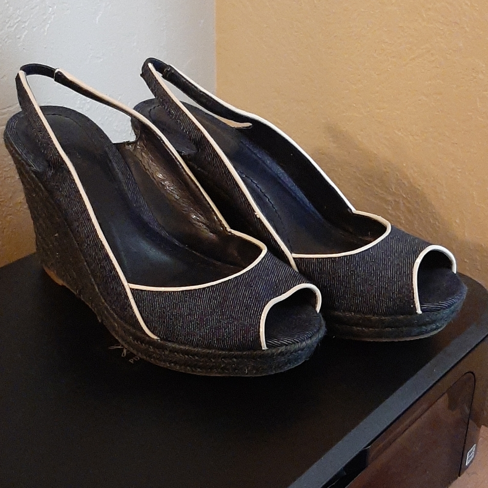 Ann Taylor navy denim wedges Size 9